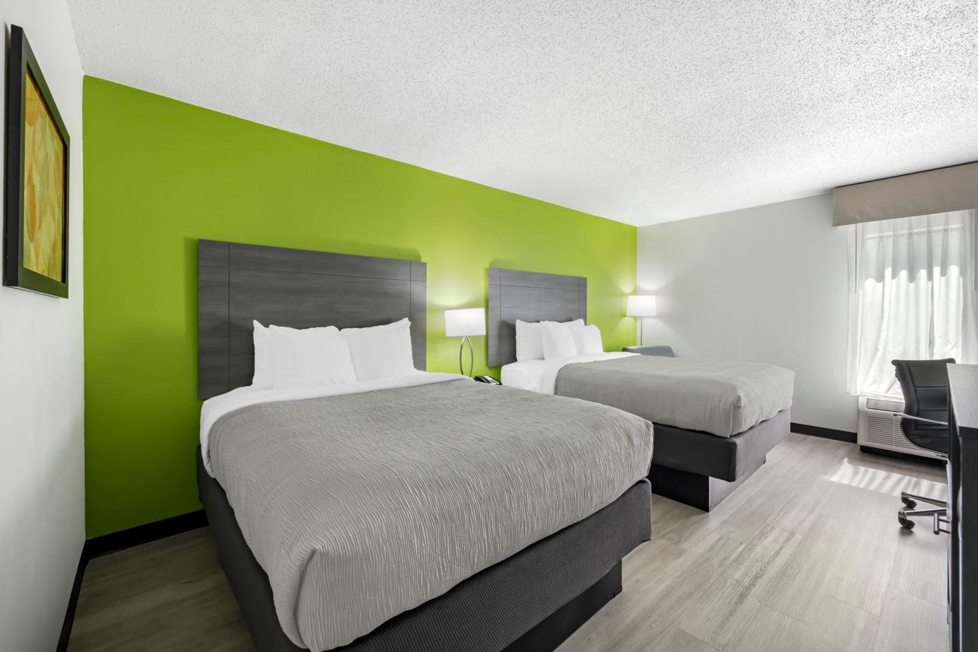 Quality Inn Clarksville - Exit 11 Buitenkant foto